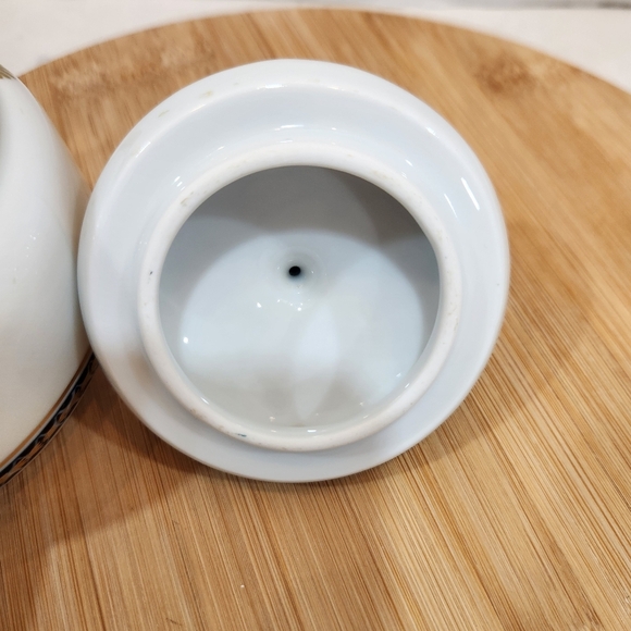 Richard Ginori Italy White W/ Gold Finial Large Sugar Bowl With Lid Vintage - Picture 7 of 10